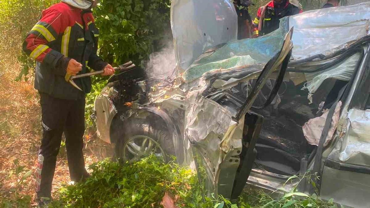 Germencik'te trafik kazasında bir kişi yaşamını yitirdi, bir kişi yaralandı