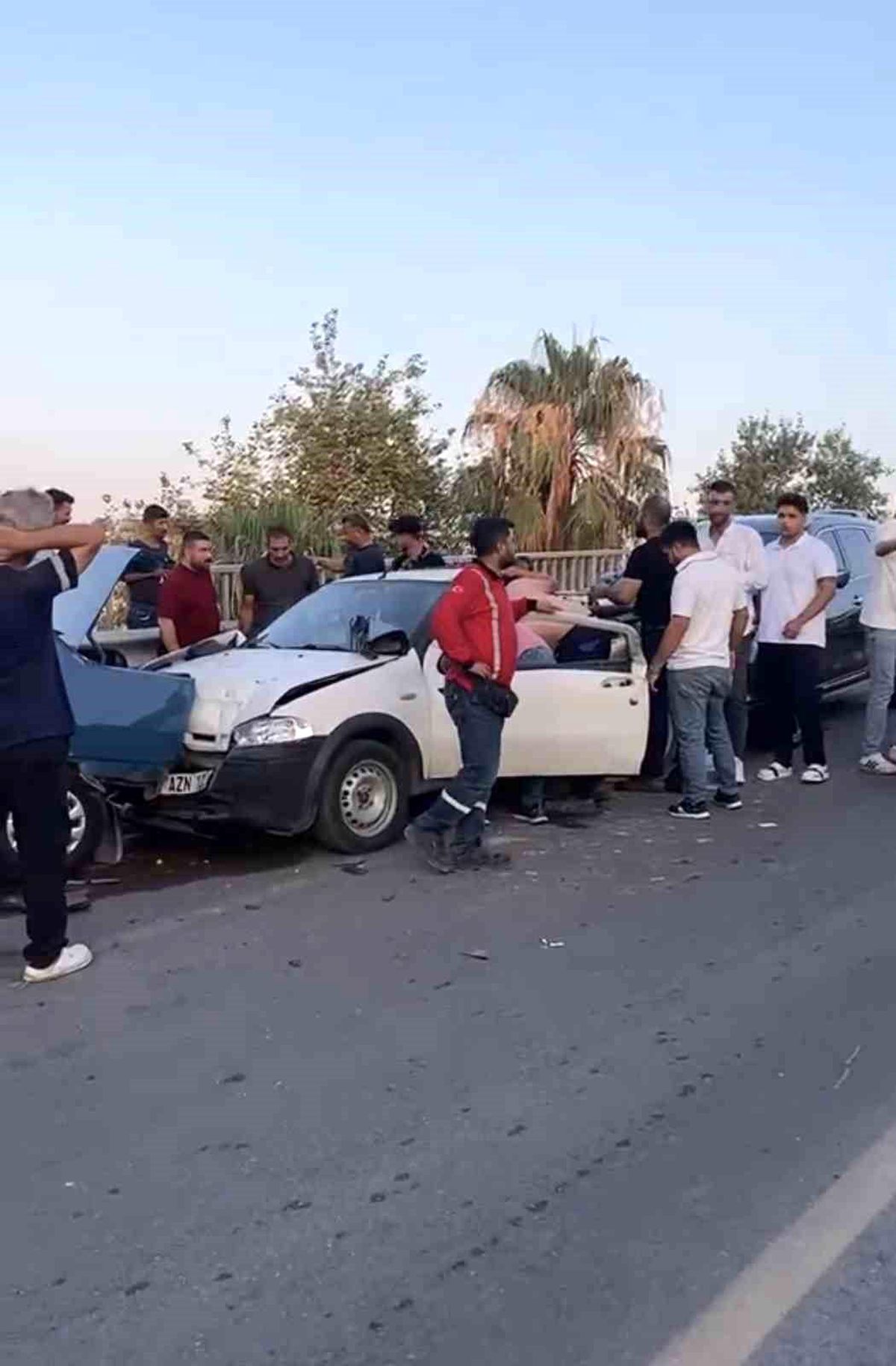Tarsus'ta Zincirleme Trafik Kazası: 3 Yaralı
