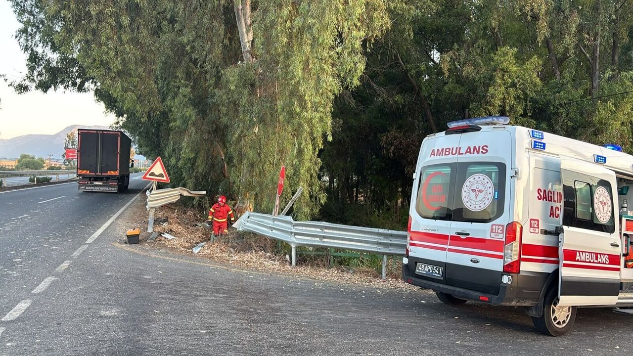 Ula’da Feci Kaza: Sürücü Olay Yerinde Hayatını Kaybetti