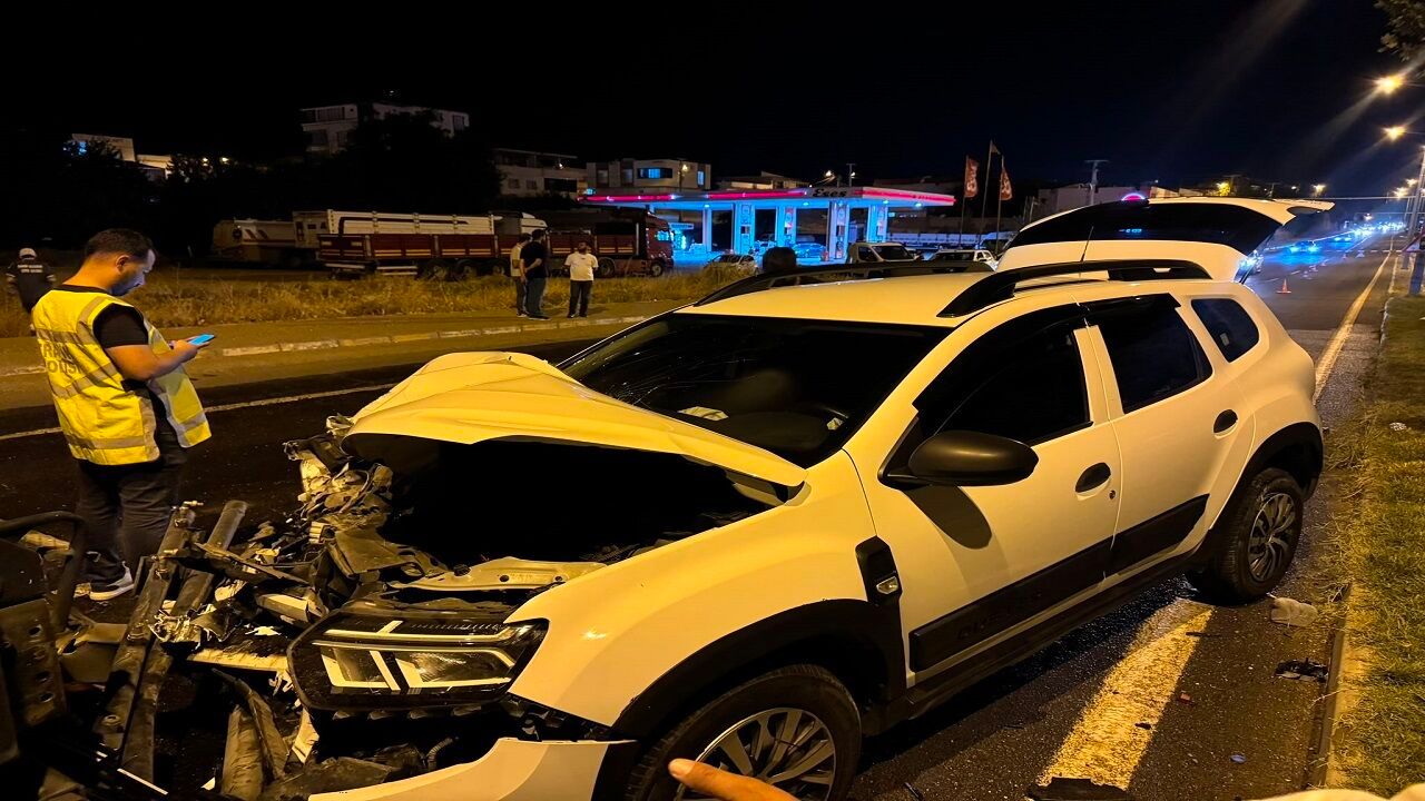 Sulama Aracını Son Anda Fark Etti! Diyarbakır'da Kaza: 3 Yaralı