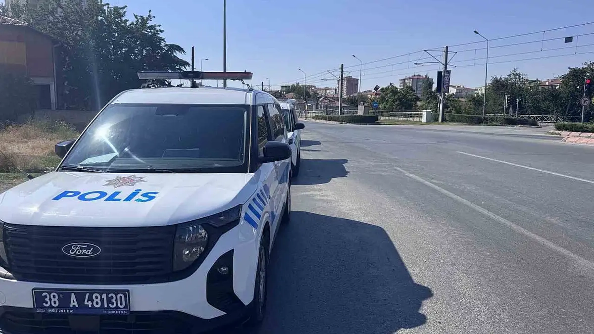 Melikgazi’de Feci Kaza: Elektrikli Bisiklet Sürücüsü Ağır Yaralandı