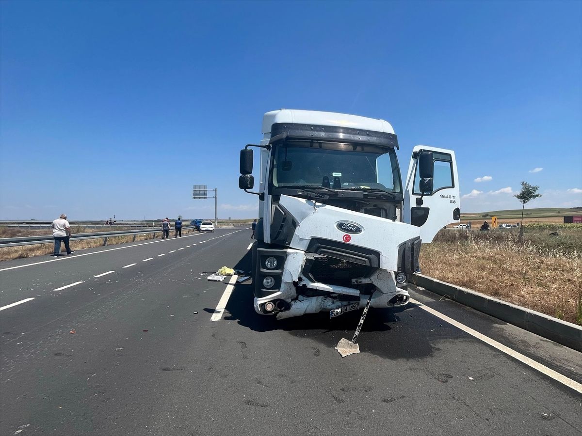 Tekirdağ'da Trafik Kazası: 2 Ölü, 3 Yaralı