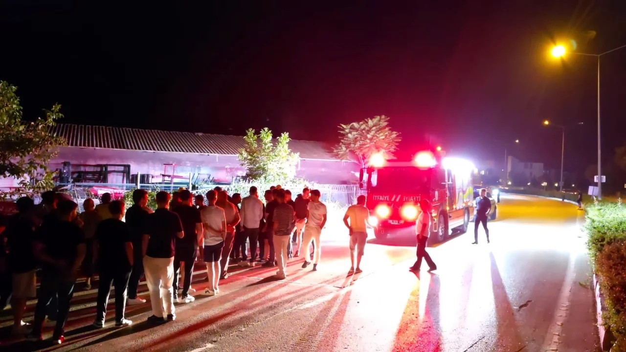 Viraj felaketi! Bursa'da cip takla attı, iki genç ölümden döndü