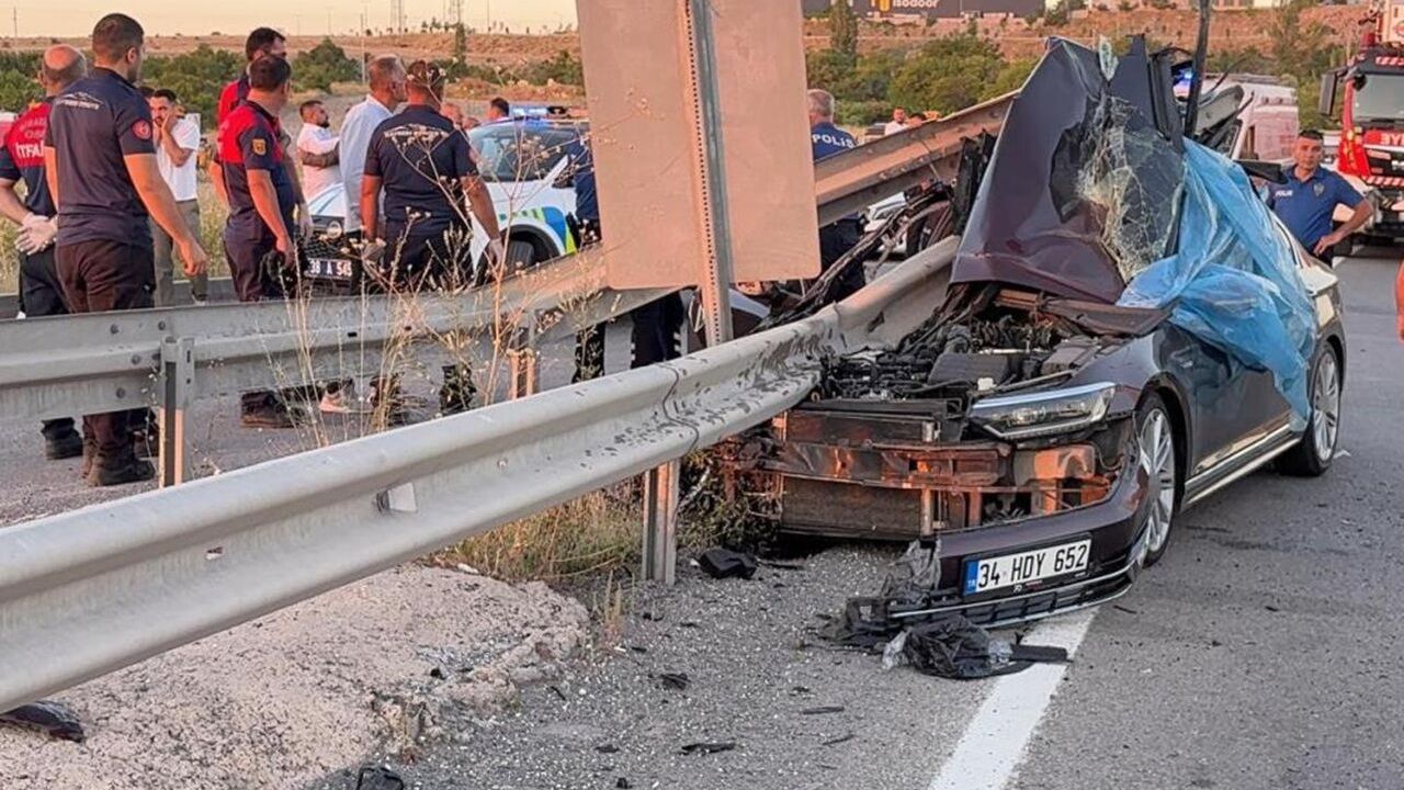 Kayseri'de Düğün Yolunda Feci Kaza! 1 Kişi Hayatını Kaybetti, 3 Yaralı