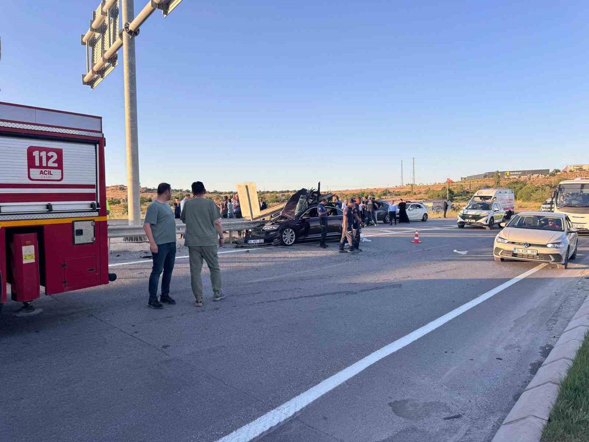 Kayseri'de 3 Ölümlü Trafik Kazası