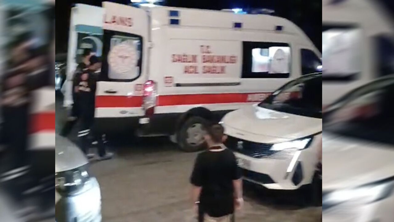 Serdivan'da SUV araç motosiklete çarptı