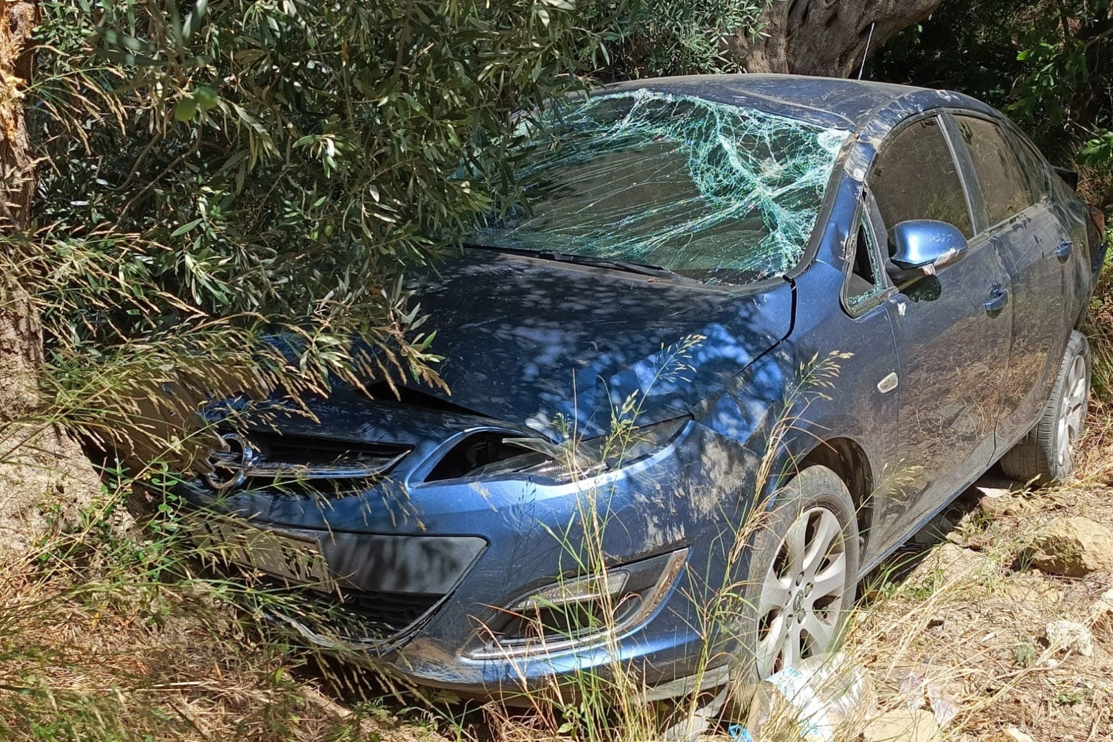 Balıkesir Bandırma'da meydana gelen trafik kazasında 2 kişi yaralandı
