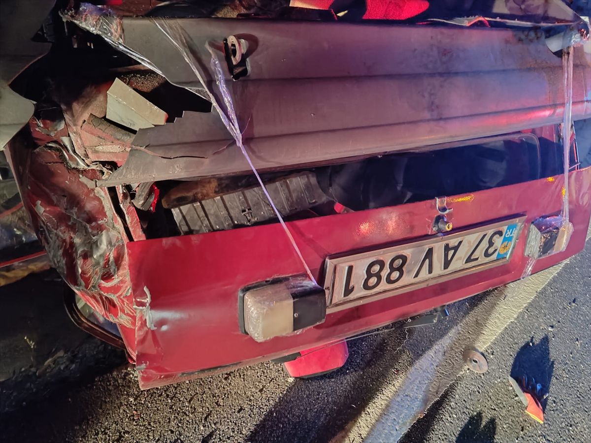 Susurluk'ta Trafik Kazası: 5 Yaralı