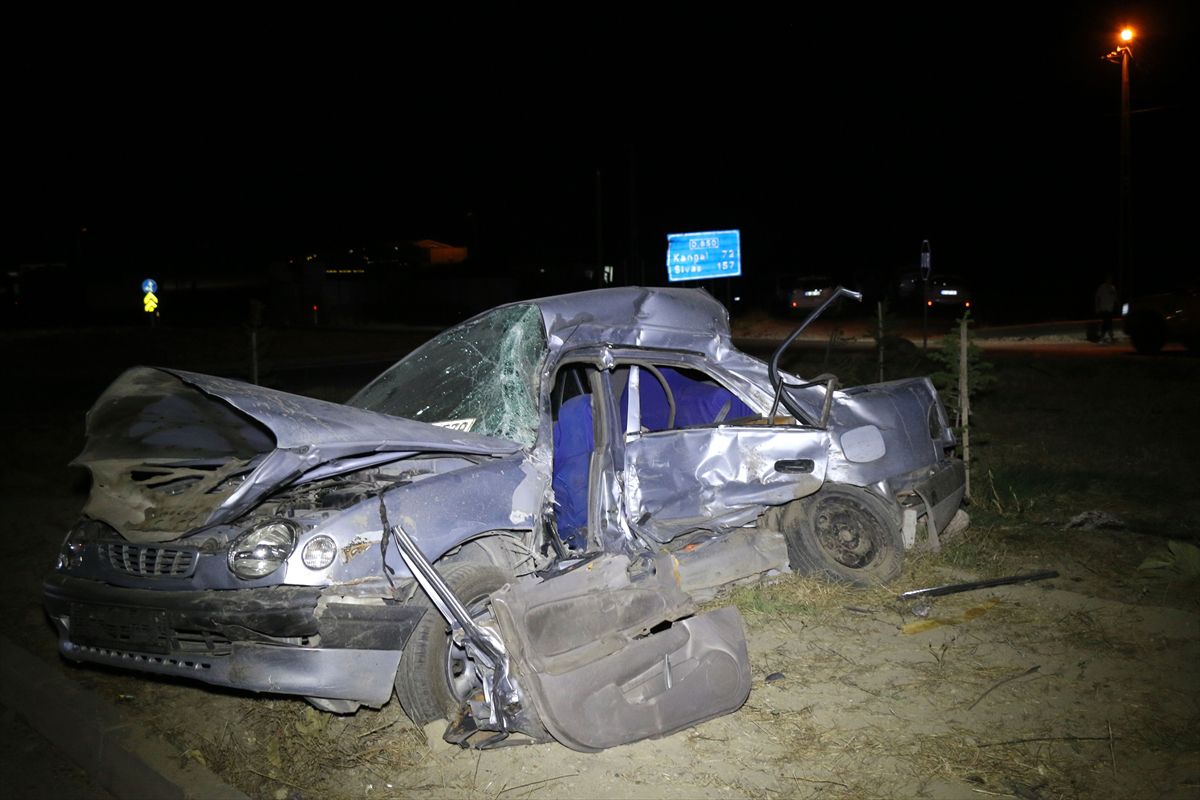 Malatya'da kavşak kazası: 1 ölü